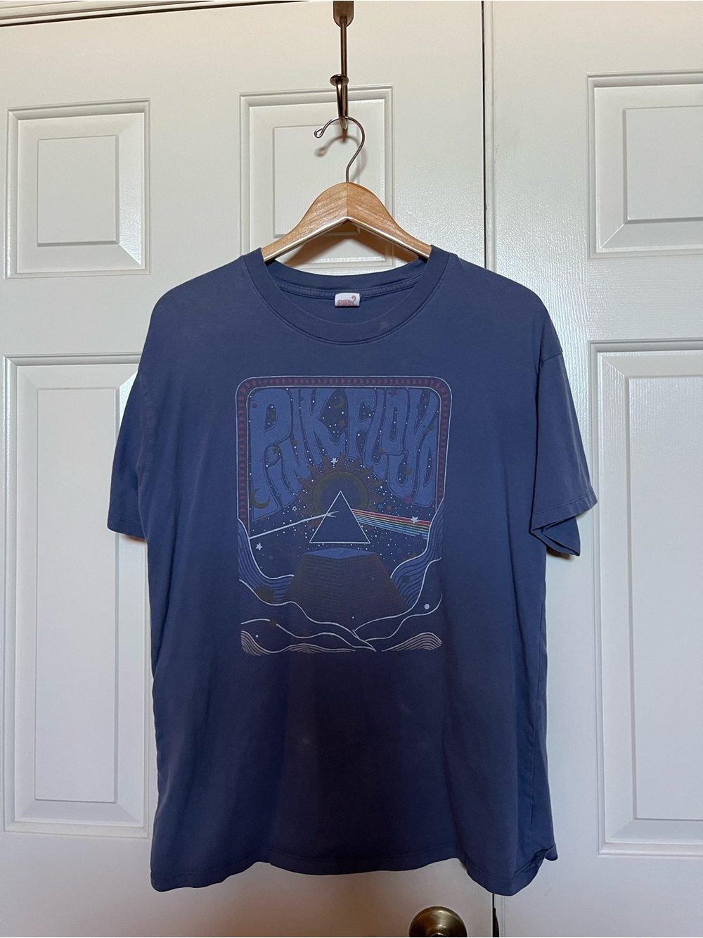 American Eagle Graphic Tee